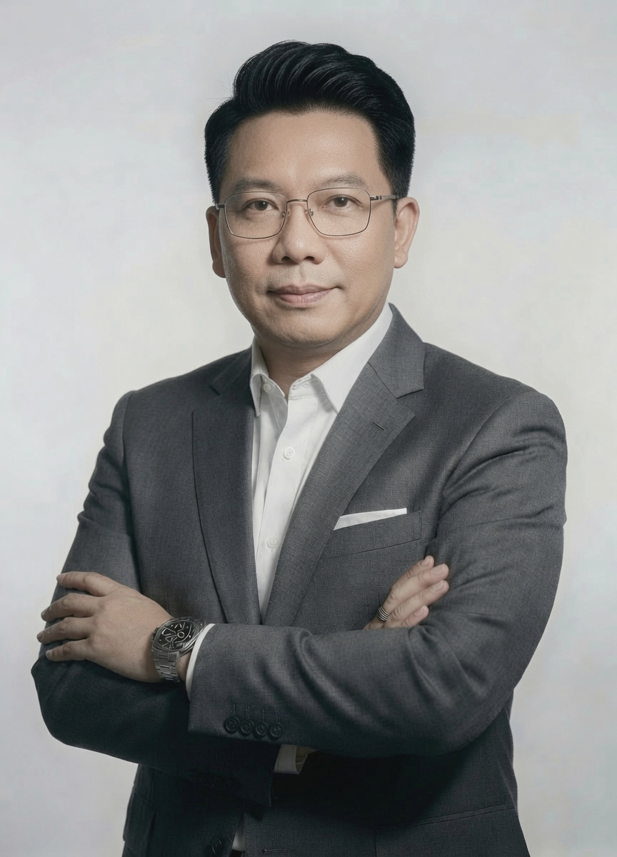 AKKARAPOL Sukta (TONY), Executive Chairman and CEO